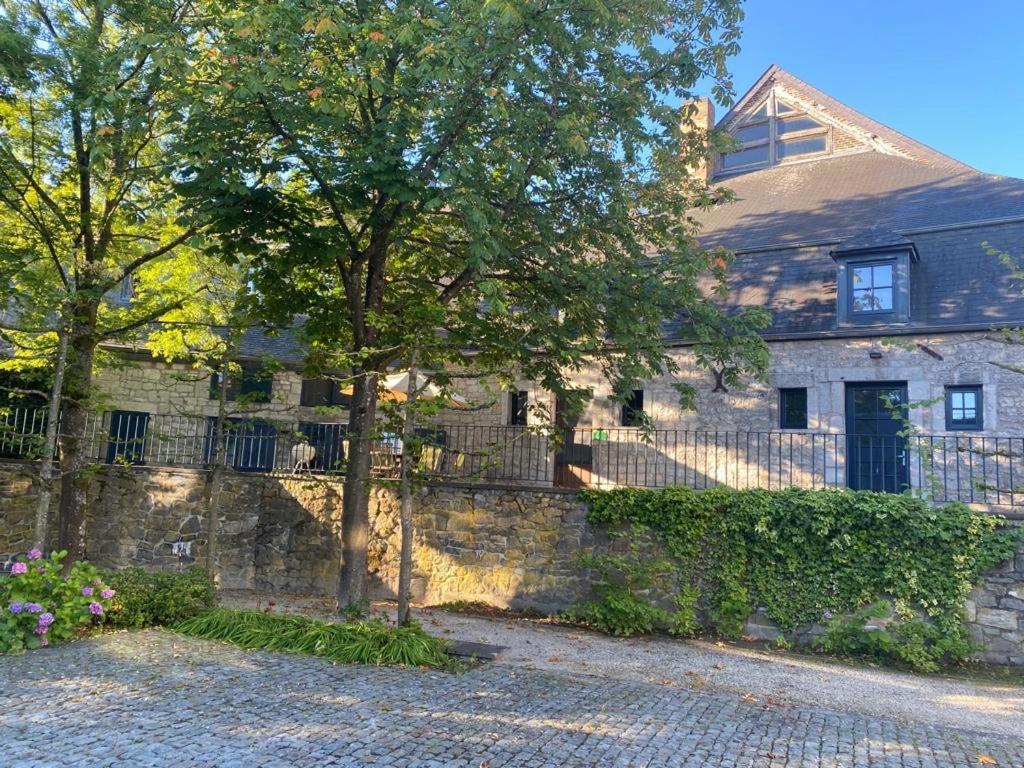 Les Confidences De Messire Sanglier, Stylished Guest Houses Beauraing Eksteriør bilde