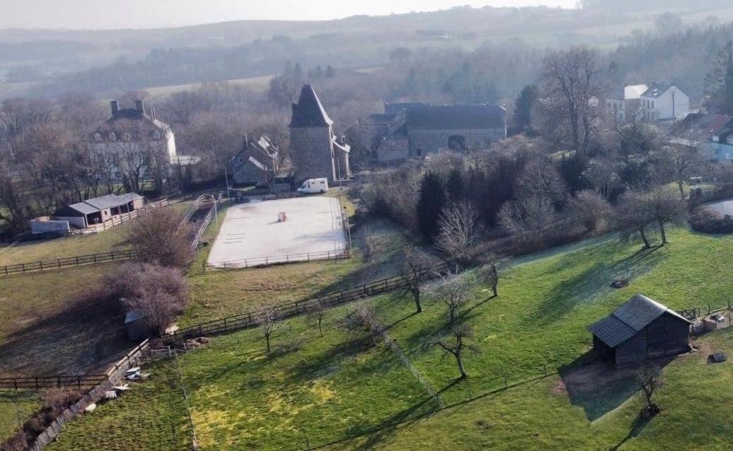 Les Confidences De Messire Sanglier, Stylished Guest Houses Beauraing Eksteriør bilde