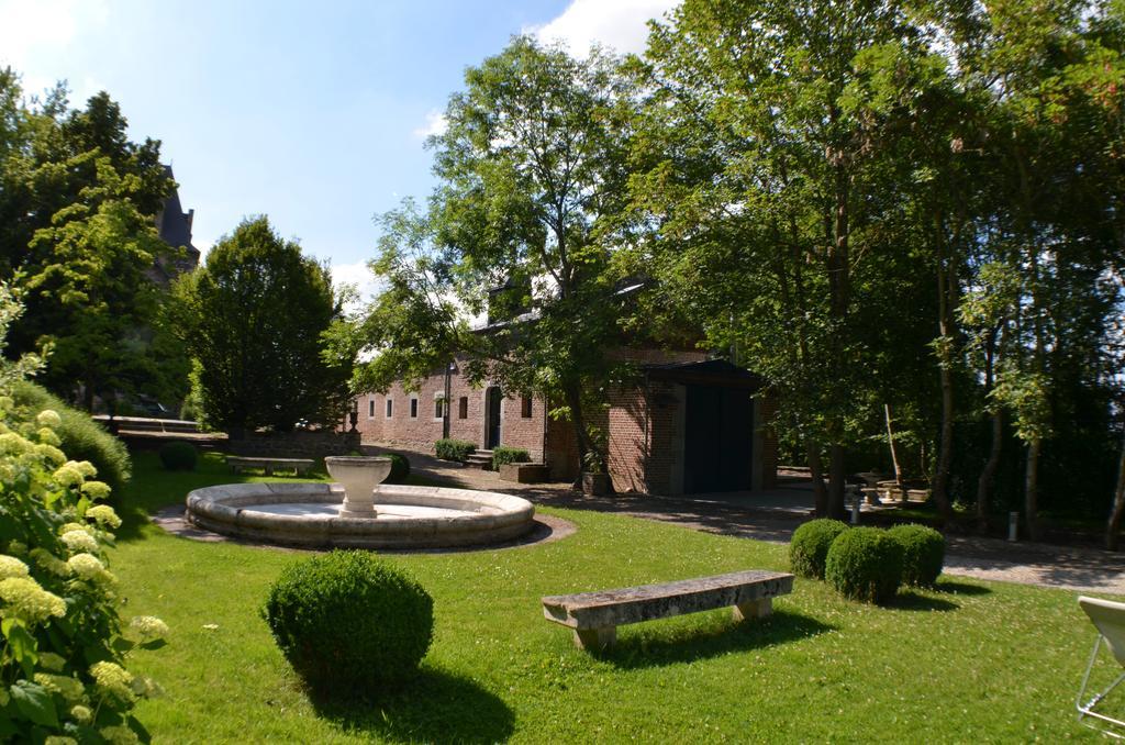 Les Confidences De Messire Sanglier, Stylished Guest Houses Beauraing Rom bilde