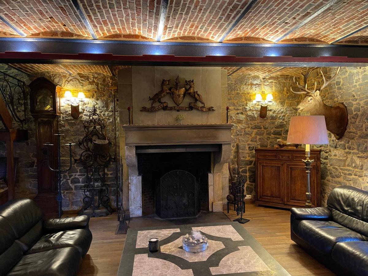 Les Confidences De Messire Sanglier, Stylished Guest Houses Beauraing Eksteriør bilde