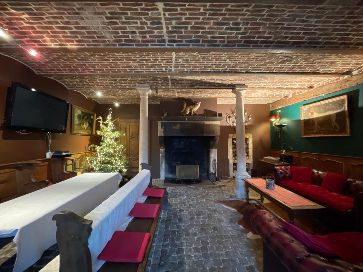 Les Confidences De Messire Sanglier, Stylished Guest Houses Beauraing Eksteriør bilde
