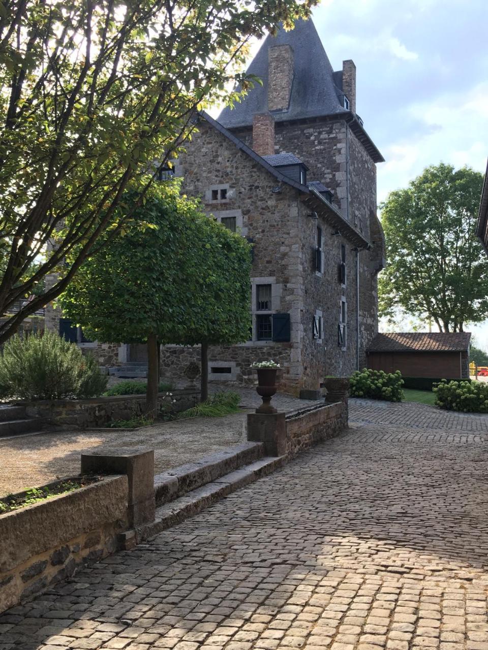Les Confidences De Messire Sanglier, Stylished Guest Houses Beauraing Eksteriør bilde