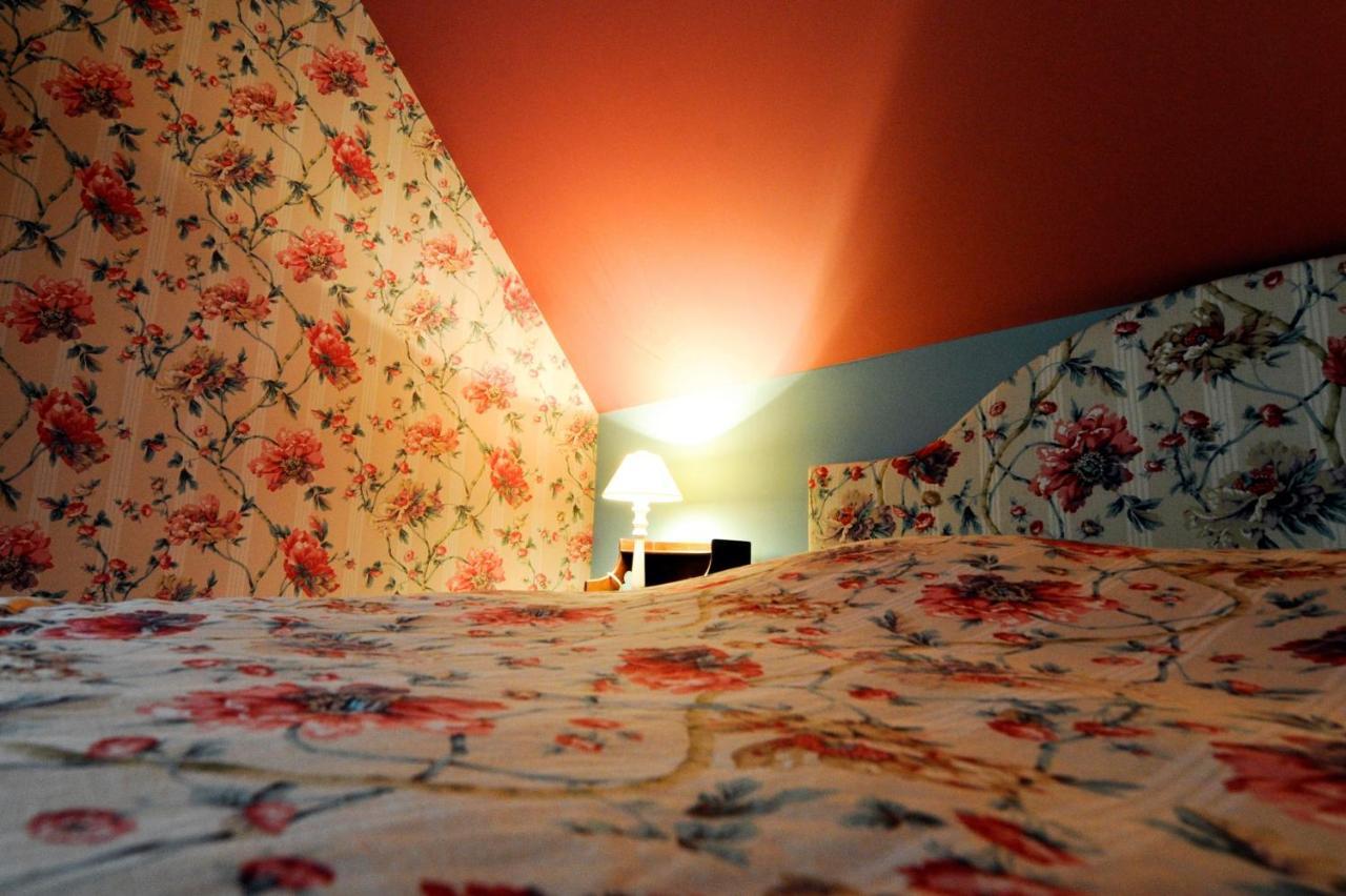 Les Confidences De Messire Sanglier, Stylished Guest Houses Beauraing Rom bilde